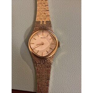 Seiko 11-8320~17J Japan Womens  Gold Plated bracelet  Watch